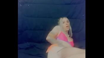 Sexy Party girl wants to get Fucked