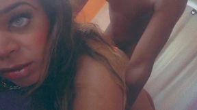 travesti gostosa tomando pirocada do negao novinho baiano