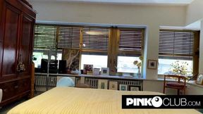 Christian Clay va a provinare la nuova scoperta Rebecca Costa