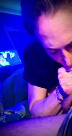 Brunette sucks her roommate and swallows all his cum! 100% Amateur / Cassandra_bcbg