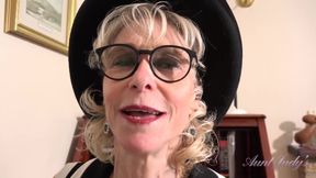 Auntjudys - Your Mature GILF Boss Dee Lite Sucks Your Cock at the Office