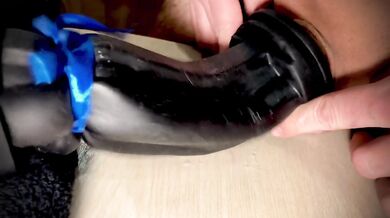 The vibrating rubber tube sucked all the sperm out of the cock! 60FPS