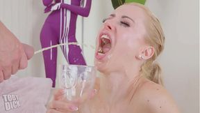 ANAL Adriana Drinks GOLDEN PISS