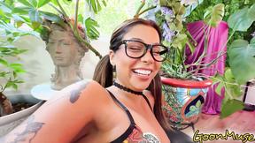 ”Glorious Goonette Ava Amira Shaved Beaver Gets Ravaged”