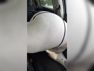 big beautiful woman gets loud banging herself from behind and squirting for u