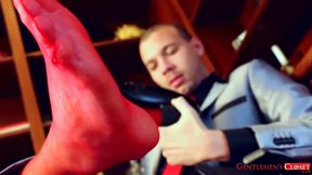Alejandro V shreds clothes in steamy solo audition foot worship tease