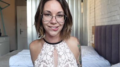 Przyrodnia ciocia powie Ci jak masz zwalić konia. Tryśnij dwa razy!