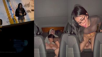 MY FIRST TIME FUCKING WITH A STREET  IN THE CAR (REAL)