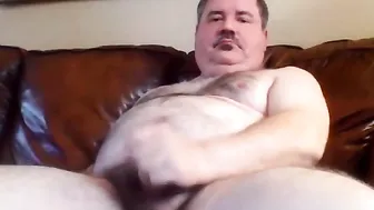 Hairy Daddy Bear Jerks Off in Amateur Solo Webcam Session