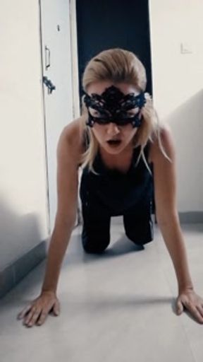 Tik Tok Stripping Push-ups training