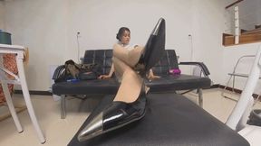 6K XINGGAN POV Stockings Reign to showcase Smelly Feet 360VR
