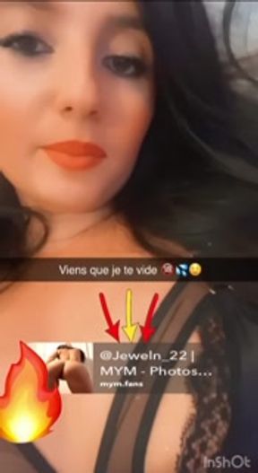 Jeweln_22-UNKNOWN CHALLENGE-French brunette sucks strangers cocks, empties them on her MYM