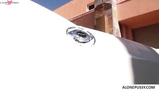 aj applegate anal blonde carwash_1