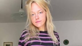 Community Creator
 @AsiaBBy @Teasing & #Hairy Pussy #Blonde #Petite #Solo #Nude porn sexy video | Tik.Porn