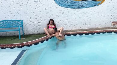 Latina milf cuckold takes thick backsex in pool throat fuck until pussy gushing