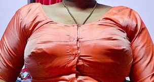 The Beautiful Mistress Has Two Big Breasts