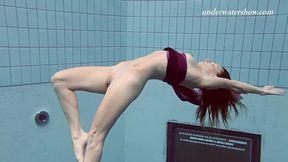 Sexy nympho babes sucking cocks in the hot outdoor pool