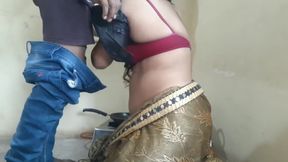 Desi Sexy Maid Fucked With House Owner.