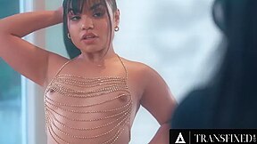 Eva Maxim In Two Sluts Scissor And Finger Each Other