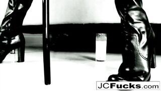 Your milk fetish will be highly satsifed by Jayden