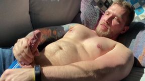 Seattle Dad gushing cum from deep gay kissing with Brock Tidus