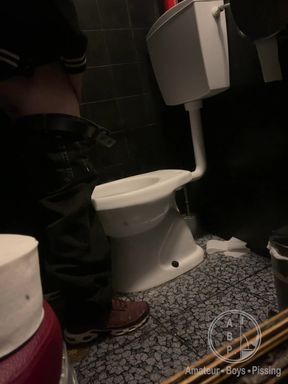 Amateur Straight Boy Caught Peeing in a Bar Restroom