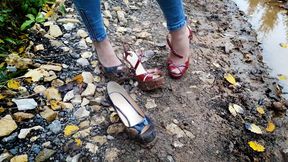 Platform high heels wrecked, high heels in mud, high heels sinking in mud, high heels bending