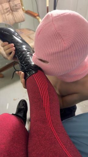 Foot worship session aka best day of his life