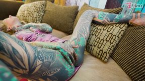 sexy alt dreadhead girl rides a big cock with her ass