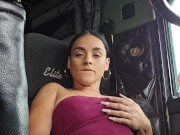 Entre a un camión de un desconocido a masturbarme