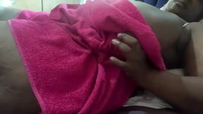 Mature BBW Masturbating and Moaning in Bed