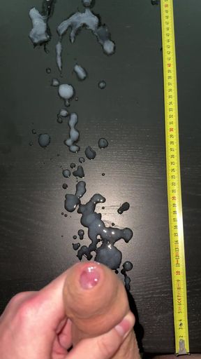 60cm long cumshot