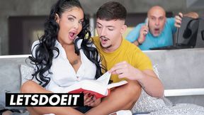 Stunner Yeri Blue and Niky Bimbodoll's argentinian action