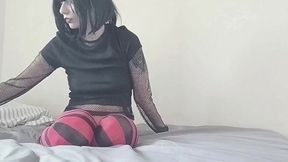 Recreando poses de Mavis [ Hotel Transylvania ]