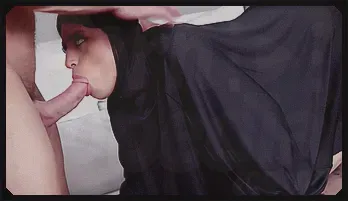 Ella Knox Hijab Fling: Hardcore Reality Sex with Johnny Castle