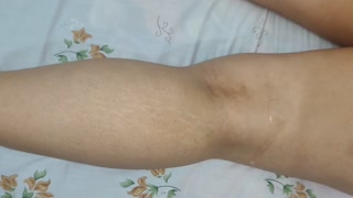 زن همسایه برای ماساژ پیش من امد