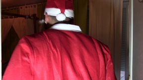 2108 je me fais baiser bareback par mon pote deguise en pere noelvoici une ...