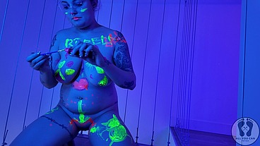 4K STRIPTEASE TWERK AVATAR LIGHT EFFECT RGB BODY PAINTING
