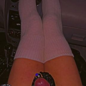 Femboy Handsfree Cum in Car