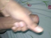 Me masturbo para sacarme la leche