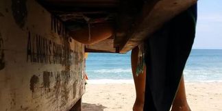 Public beach view up skirt with no panties and butt plug