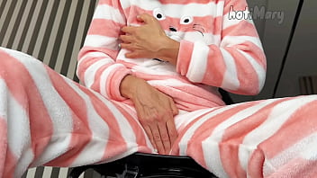horny teen masturbating pussy and orgasm