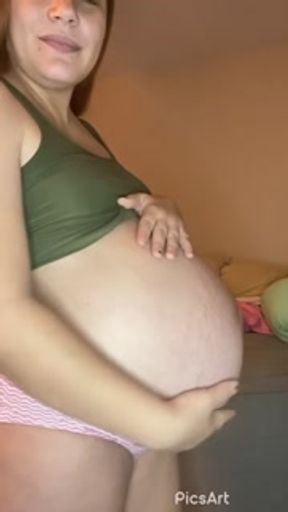 9 months pregnant belly talk