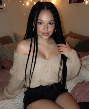 Lightskinned ebony amateur shows off her cute body