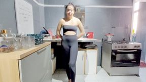 1 HOUR INSANE MOUTH FART MARATHON WITH THE FART QUEEN - BY ISABELITA - CLIP FULL - SPECIAL PRICE 1 HOUR OF VIDEO BY 16,99