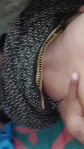 Powerful moment from "Bhabhi looked very beautiful wearing a black saree, brother-in-law made a mare and hit sister-in-law&hellip;"