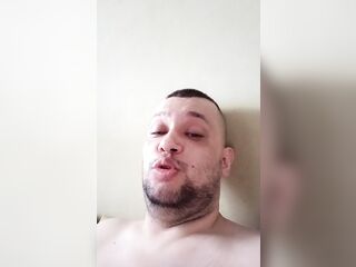 Am dat limbi in pizda la o romanca