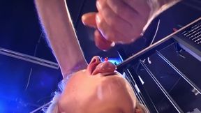 Teen sklavin ass zerschmettert piss gushing gangbang fixer choke