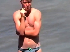 Speedo beach watch better