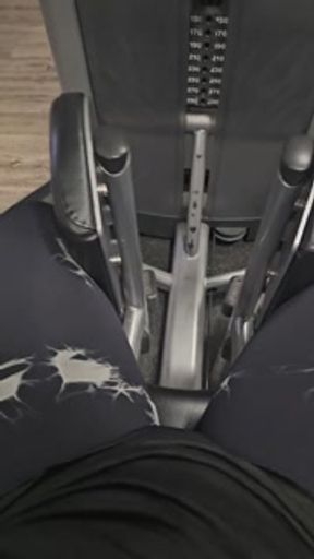 Working Out with Cameltoe at the Gym